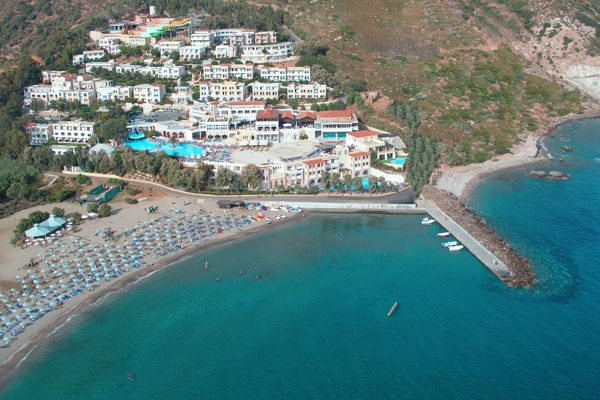 Fodele beach hotel a pláž